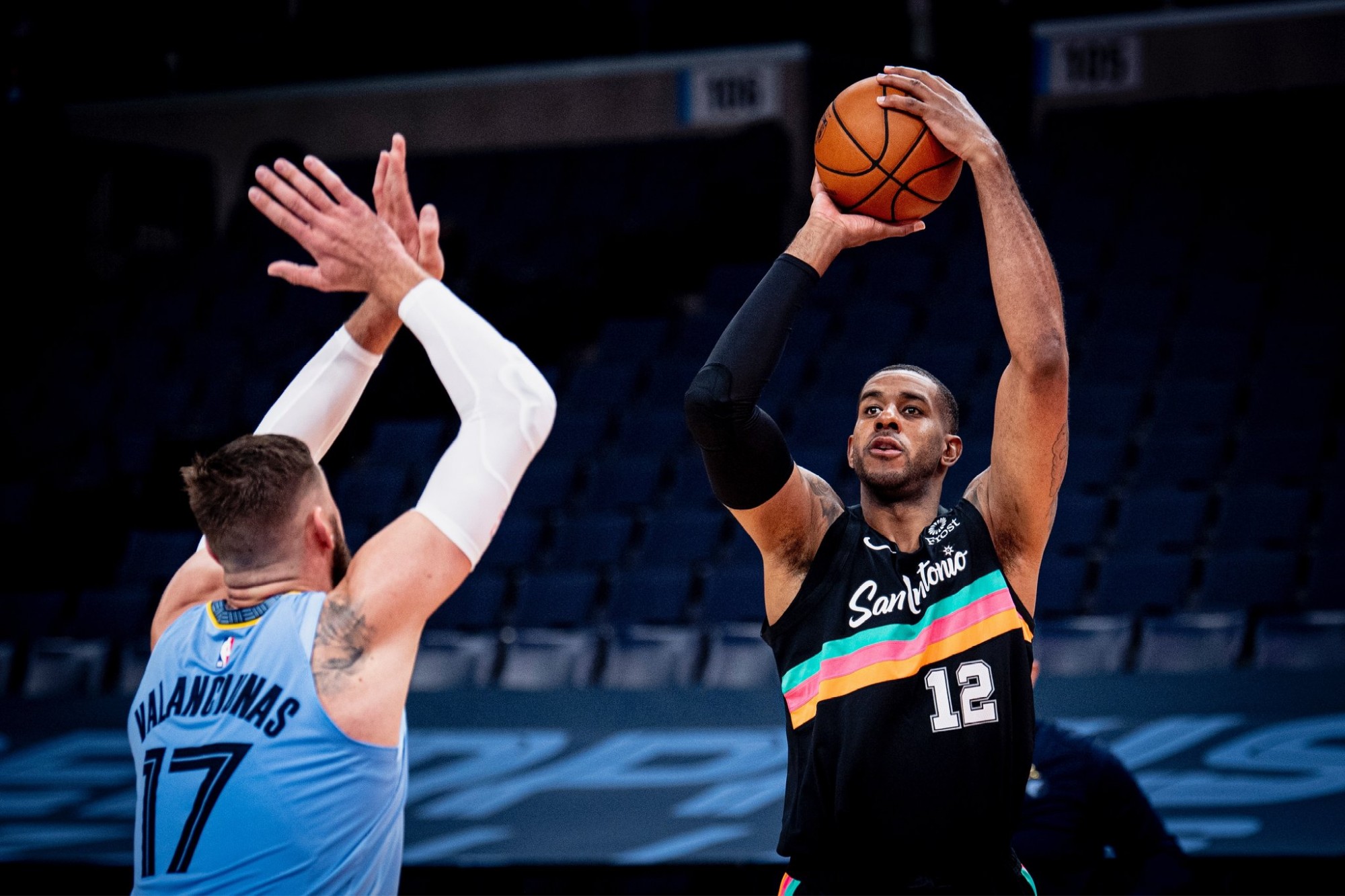 想起他曾多 想起他曾多