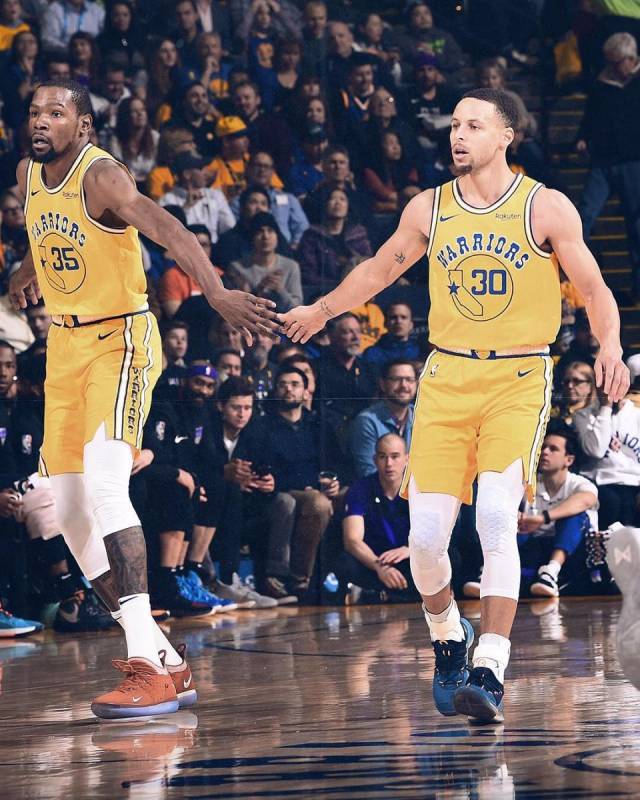 费用的球员 费用的球员