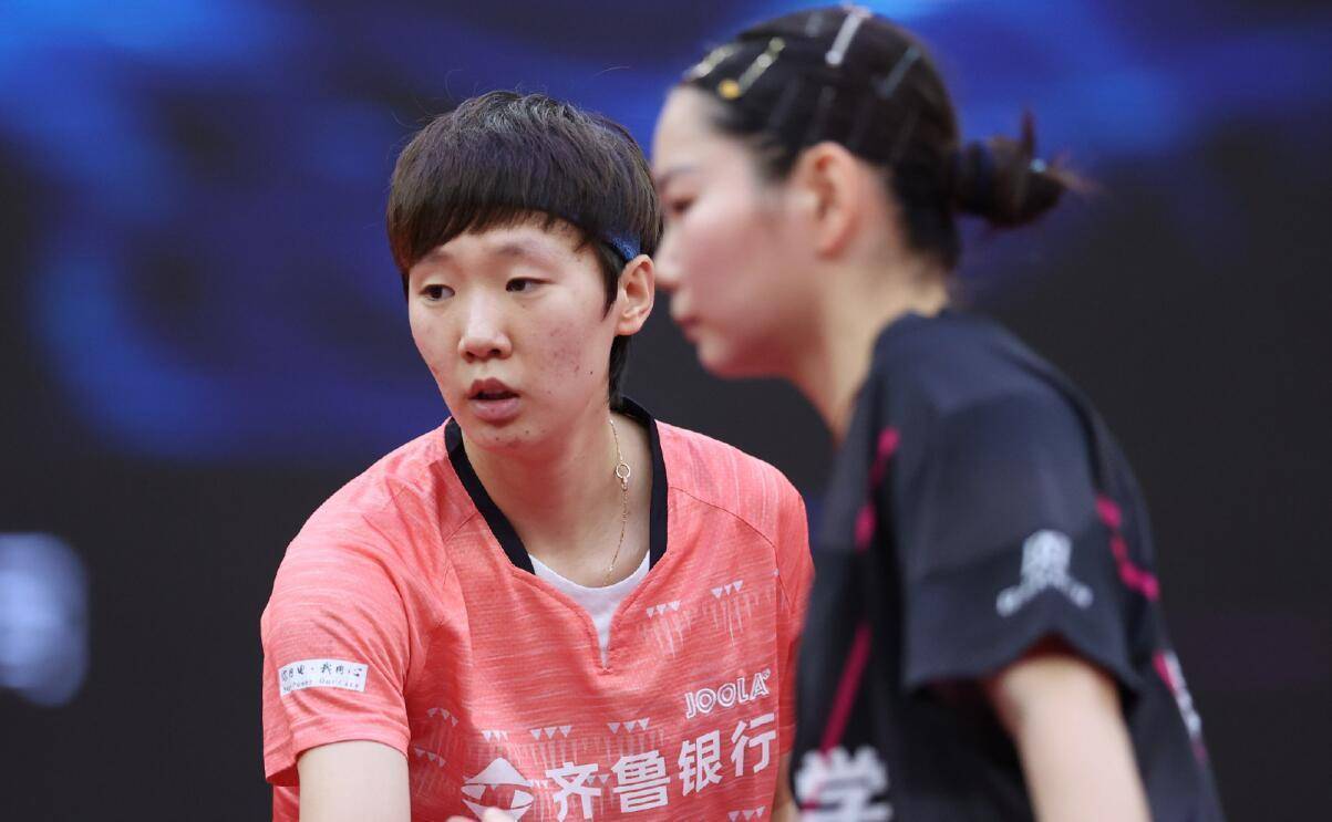 灵活应变的 灵活应变的