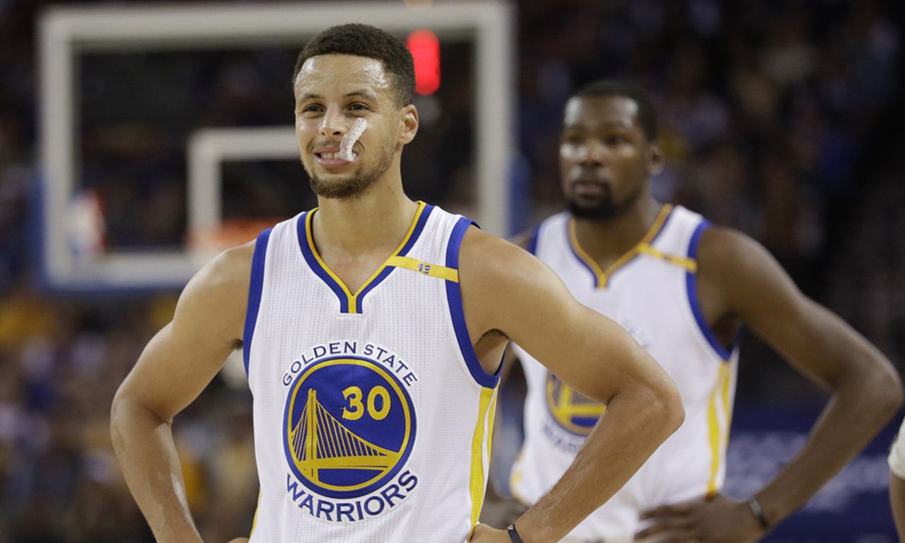 篮板控制 篮板控制